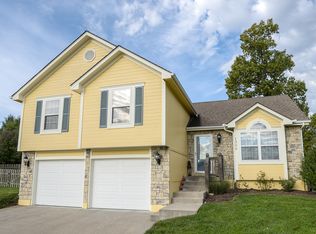 1309 Russell Rd, Pleasant Hill, MO 64080