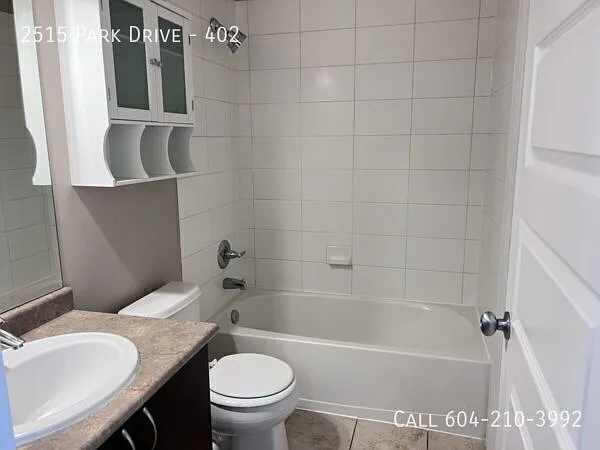 2515 Park Dr #402 — Photo 6