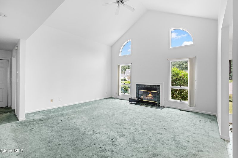 4th image of 16 Pepper Lane