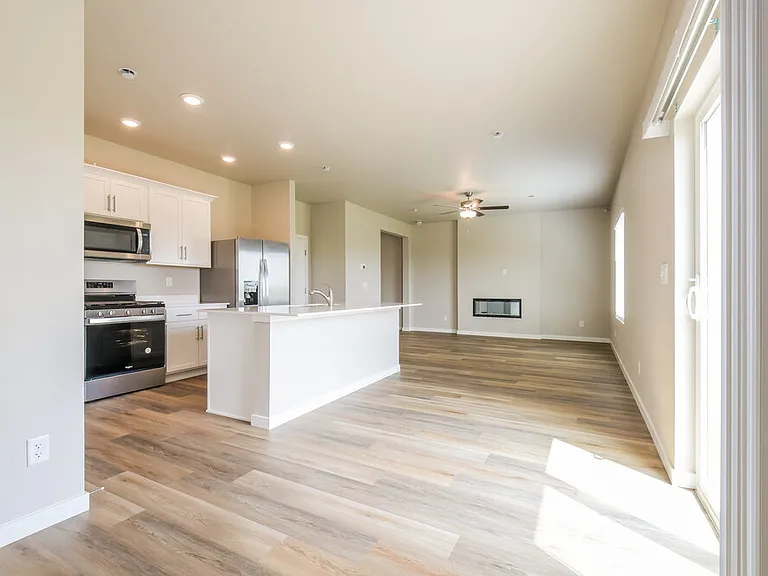 7316 Crystal Ave — Photo 8