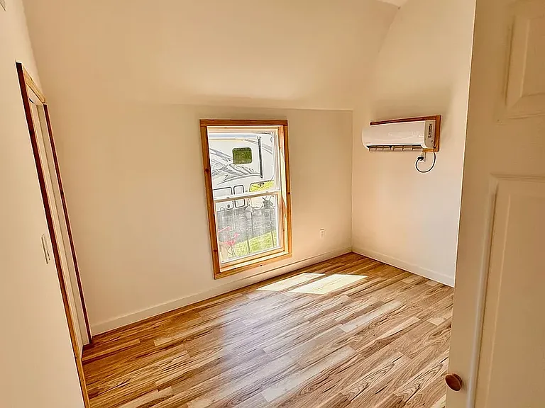 7009 Coley Rd — Photo 14