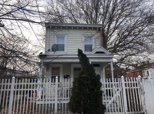 915 Chestnut Ave, Trenton, NJ 08611