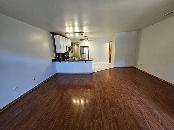 3rd image of 2434 W Polk St #1