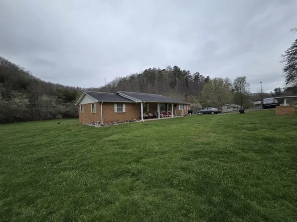3300 Two Mile Creek Rd, Wayne, WV 25570