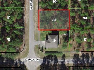 1353 W Kenmore Dr, Citrus Springs, FL 34434