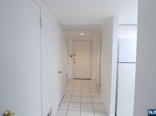 402 Thornton Ct #A, Edgewater, NJ 07020