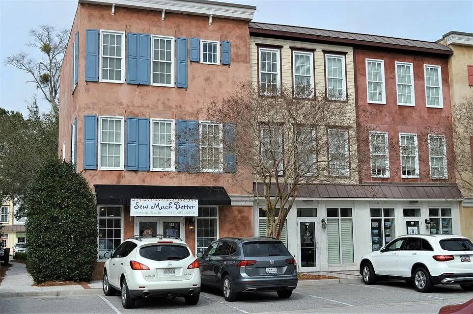 Building Photo - 728 S Shelmore Blvd #203