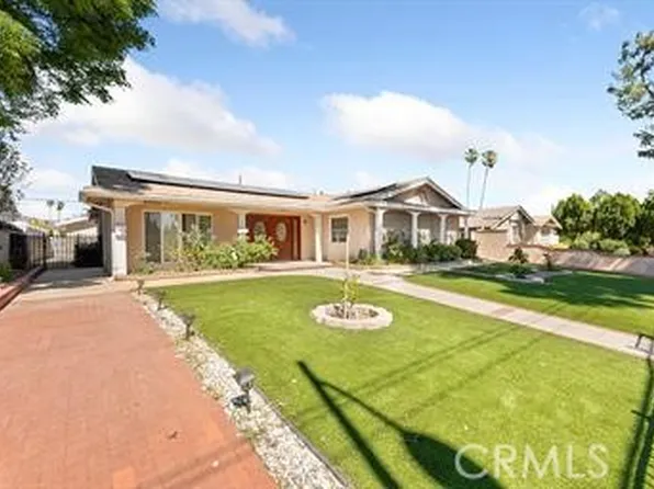 23021 Saticoy St, West Hills, CA 91304