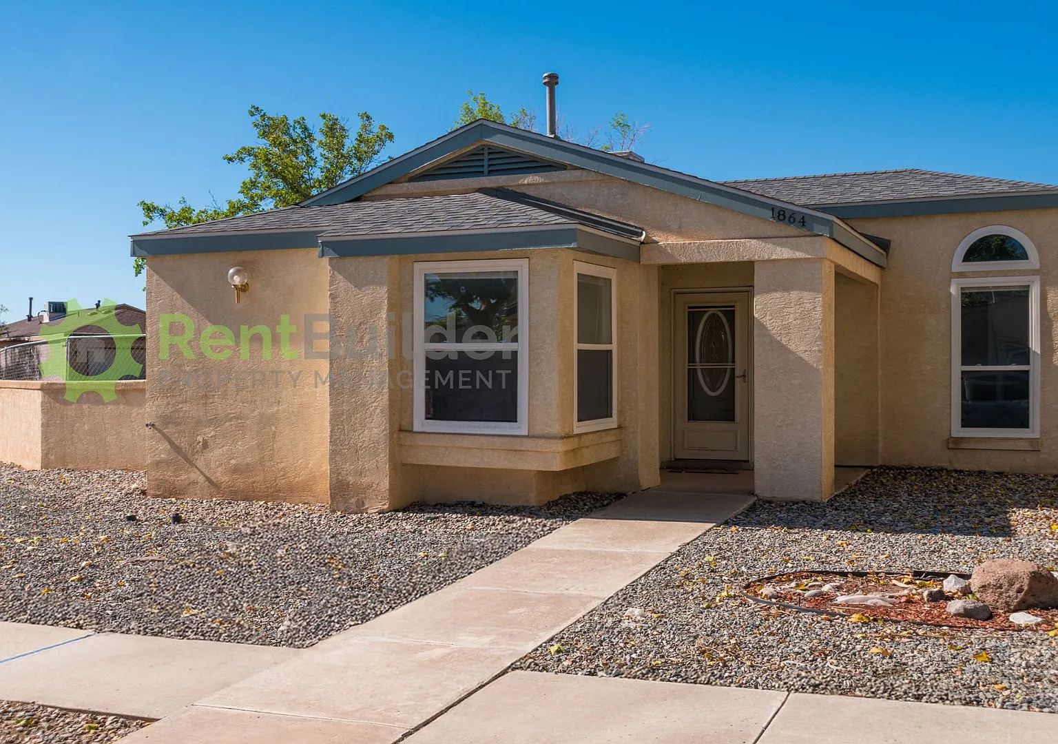 2 bed, 2.0 bath, 877 sqft, $1,695 — Photo 1