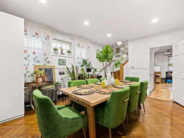 234 East 54th Street image 5 of 30