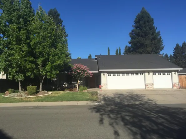 1415 Stoney Dr, Yuba City, CA 95993