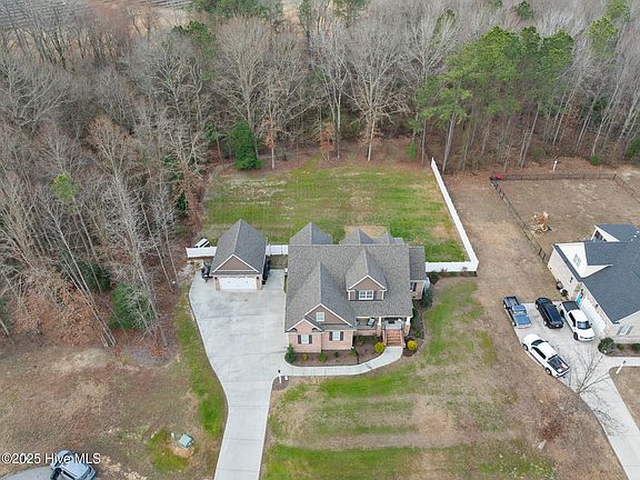 3rd image of 1320 Blue Heron Drive
