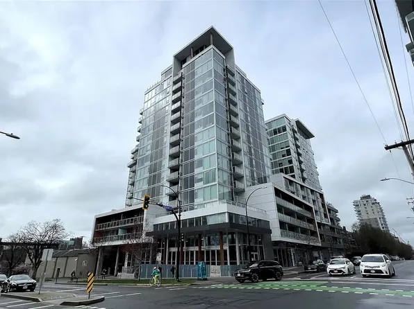 989 Johnson St #804, Victoria, BC V8V 0E3