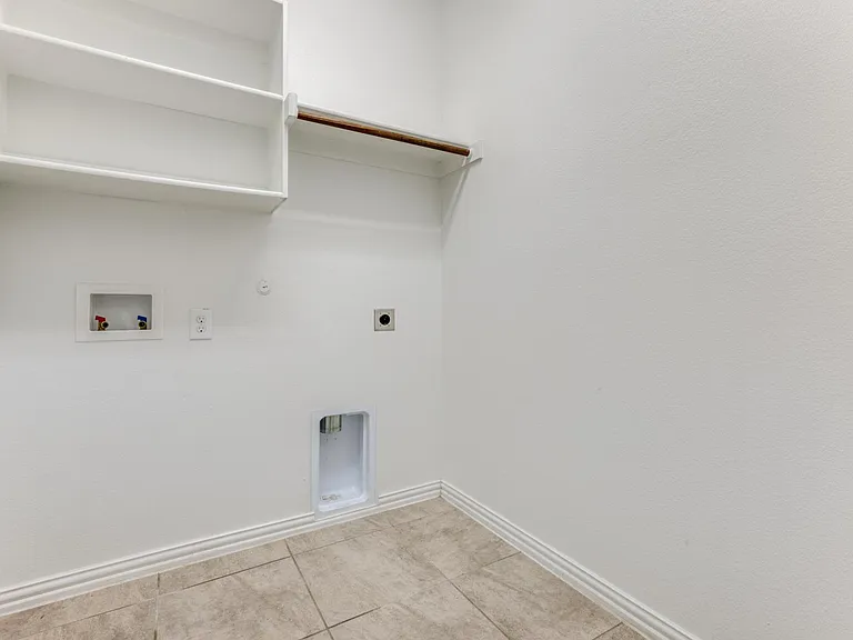 14805 Gilley Ln — Photo 18