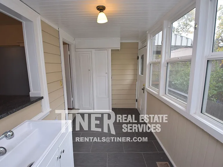 2804 F St — Photo 42