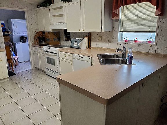 5th image of 36148 Citrus Blvd