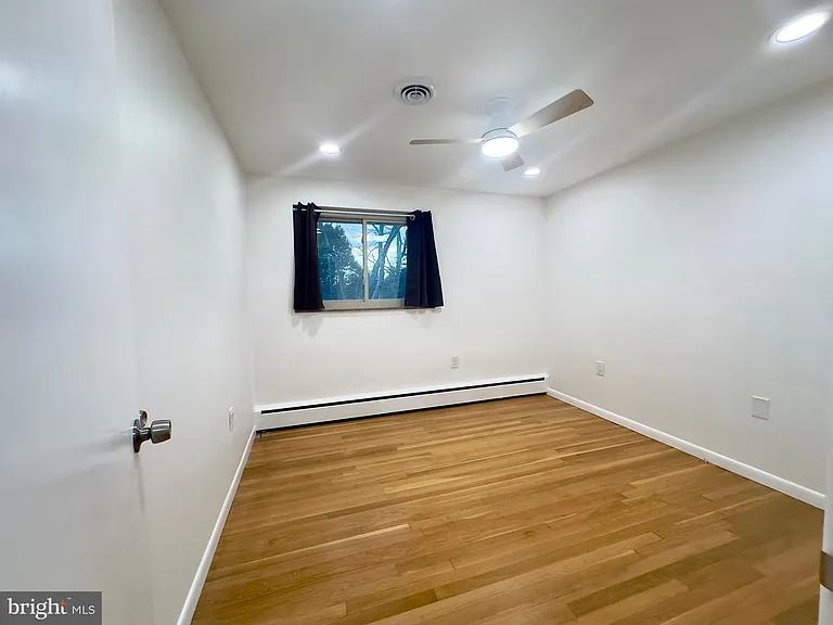 1 High Acres Dr — Photo 23
