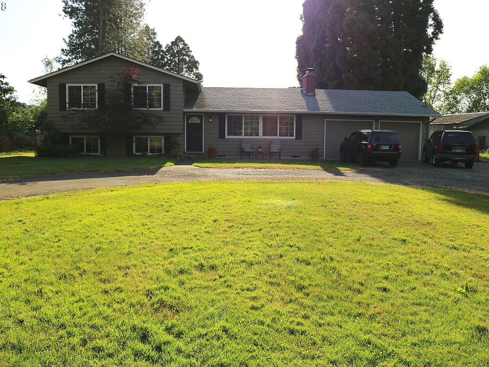 1st image of 4915 NE Sewell Ave