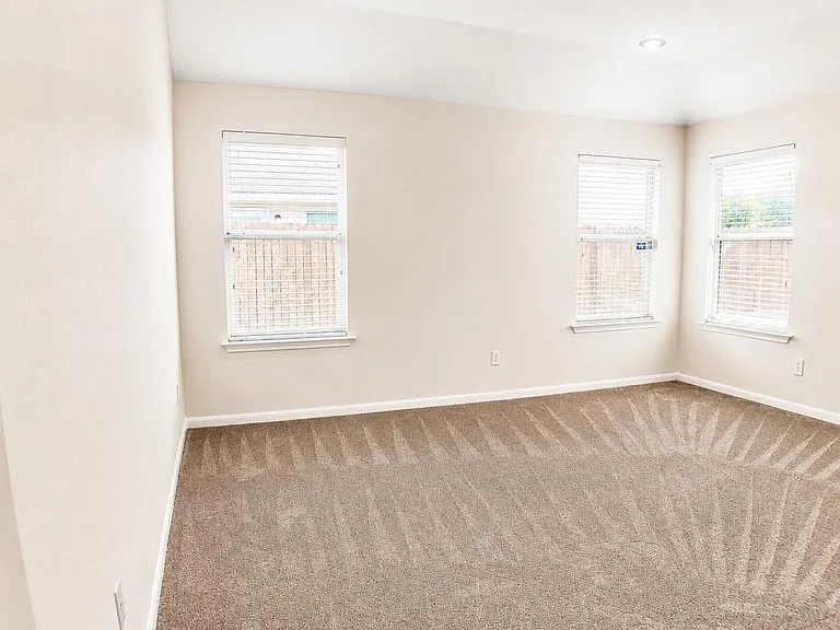 7543 Legacy Pines Dr — Photo 18