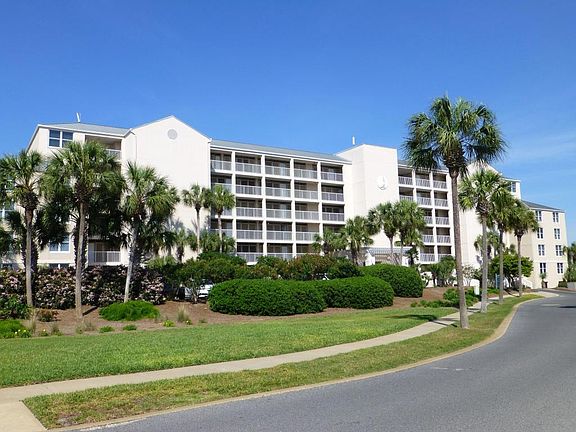 2nd image of 480 Gulf Shore Dr Unit 405