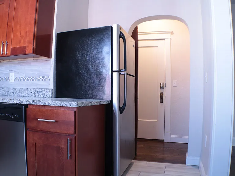 3825 Baltimore Ave — Photo 22