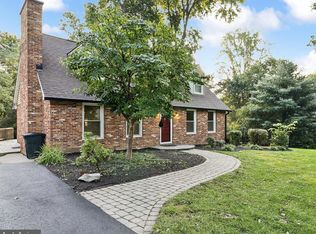 6721 Seneca Dr, Columbia, MD 21046
