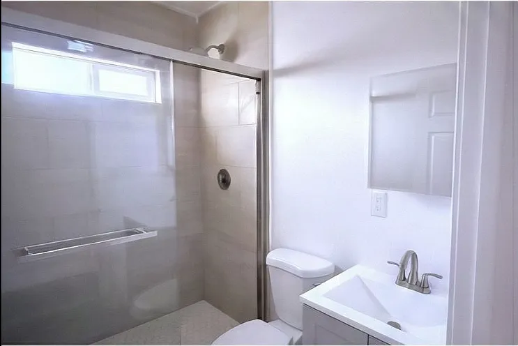 4362 Folsom St #2 — Photo 4