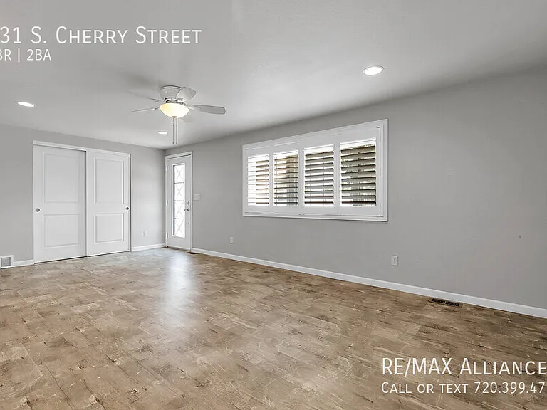 231 S Cherry St — Photo 15