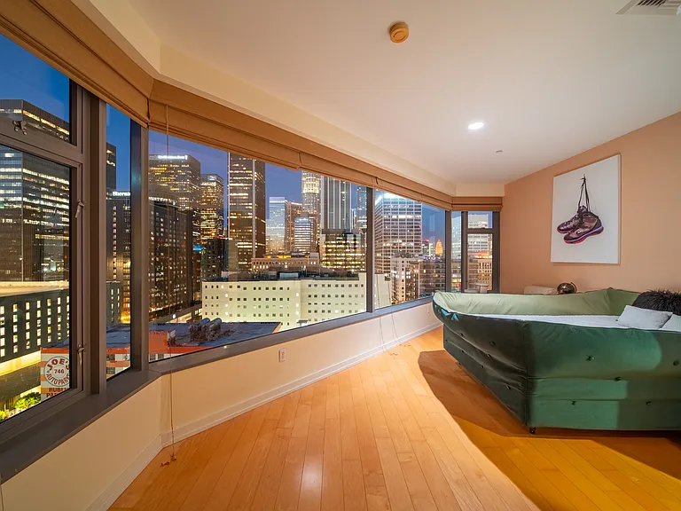 801 S Grand Ave #1760 — Photo 8