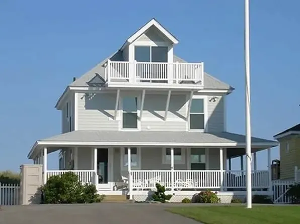 428 N End Blvd, Salisbury, MA 01952