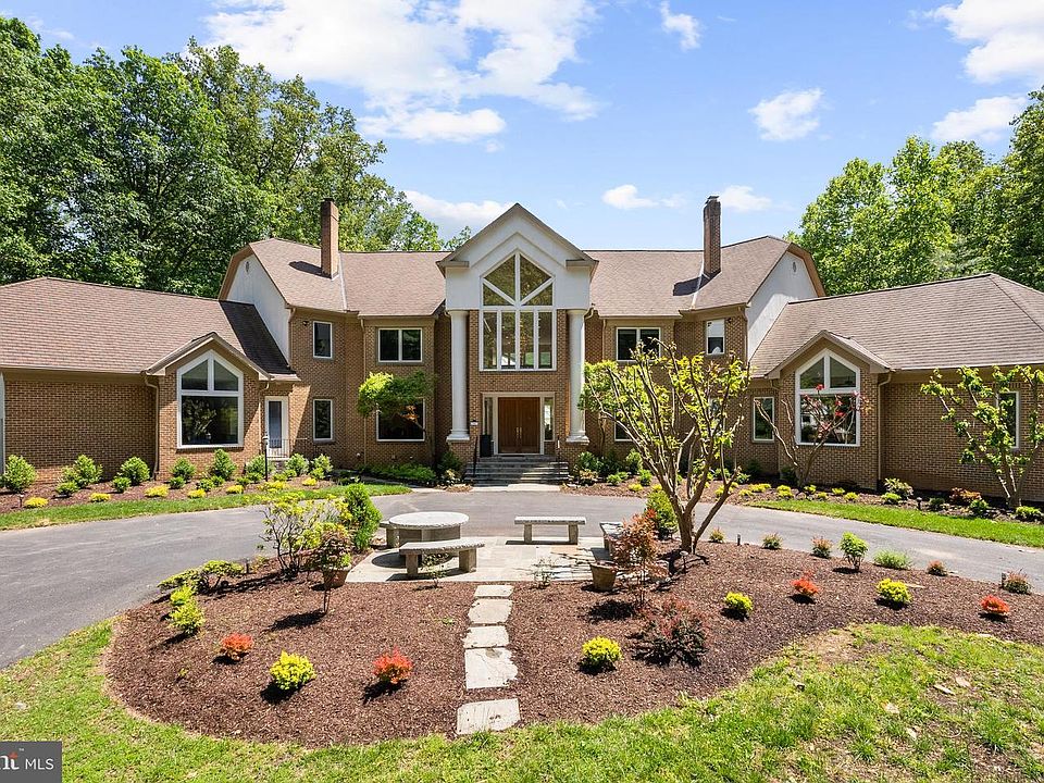 1st image of 7003 Fawn Trail Ct
