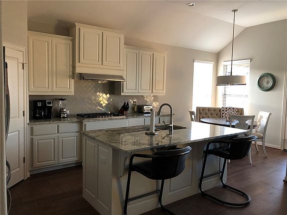 2nd image of 113 Medina Hills Court