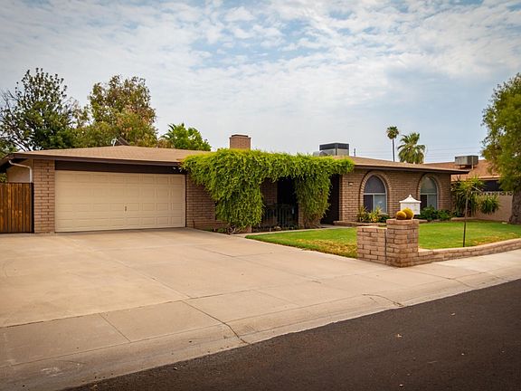 3rd image of 9027 N 49th Ave