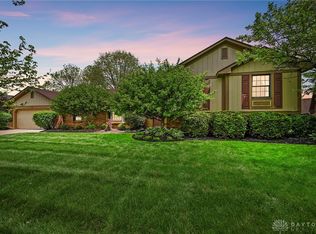 9526 Still Meadow Ln, Dayton, OH 45458