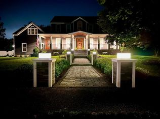 10 Southpark Ln, Mansfield, MA 02048