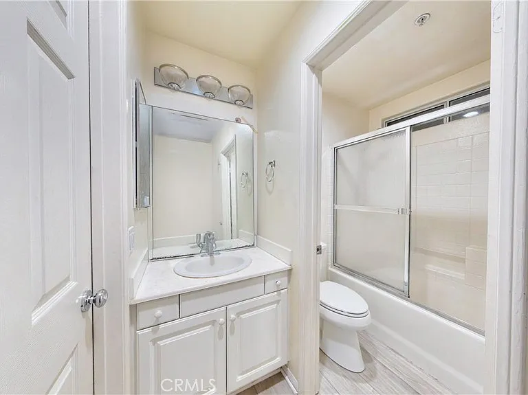 332 W Summerfield Cir — Photo 12