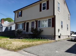 289 Columbus Ave, Pawtucket, RI 02861