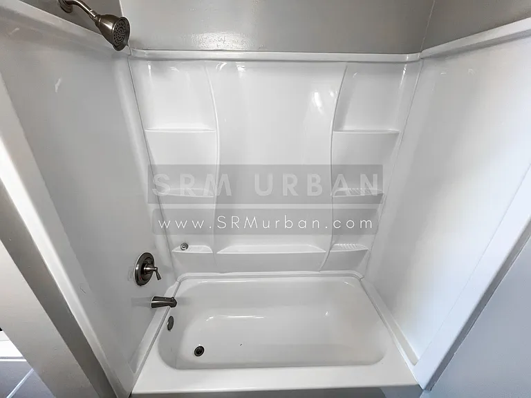 1758 6th Ave #9 — Photo 6