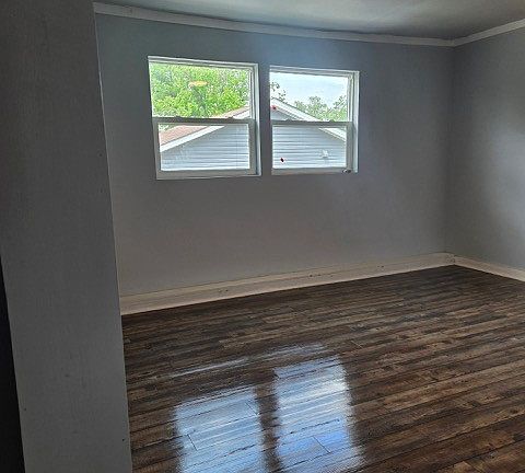 4th image of 701 Cumberland Dr