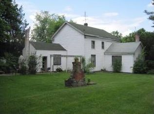 154 Melrose Valley Falls Rd, Melrose, NY 12121