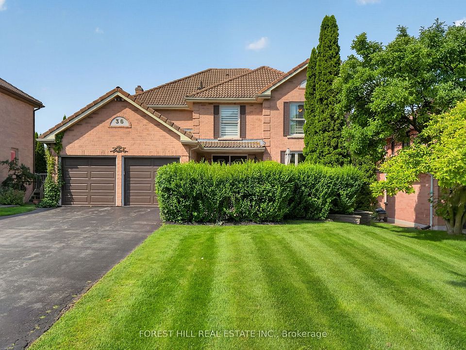 1st image of 36 Trillium Dr
