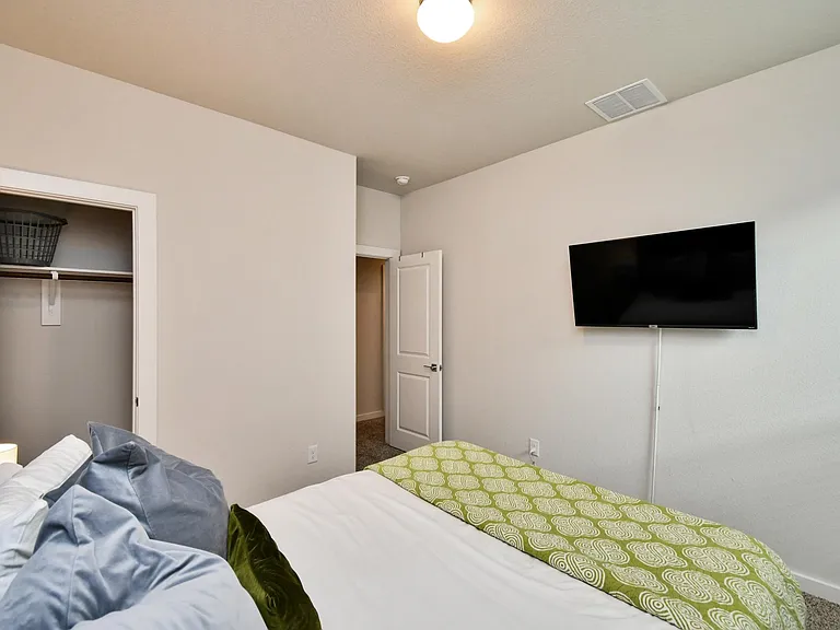 7847 Grand Louis Way — Photo 34