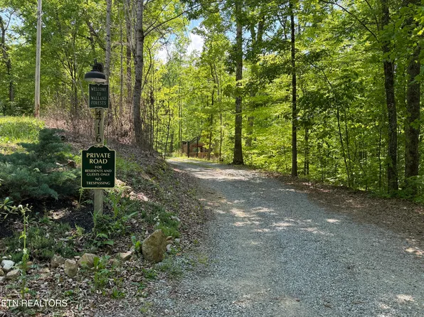 4716 Fred Jennings Rd, Walland, TN 37886