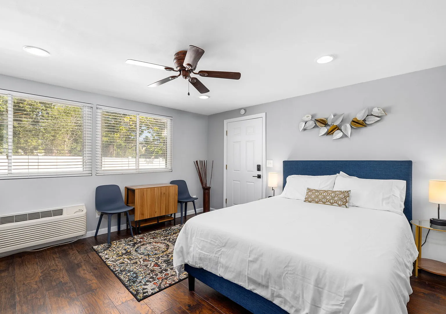 Fully Furnished Kimmswick Apartment with Washer/Dryer — Photo 1
