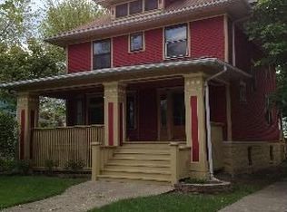 318 N 3rd Ave, Maywood, IL 60153