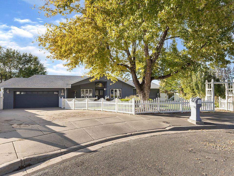 683 Hillside Oak Cir, North Salt Lake, UT 84054 | MLS #2118630