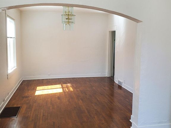 Beautiful original hardwood floors.