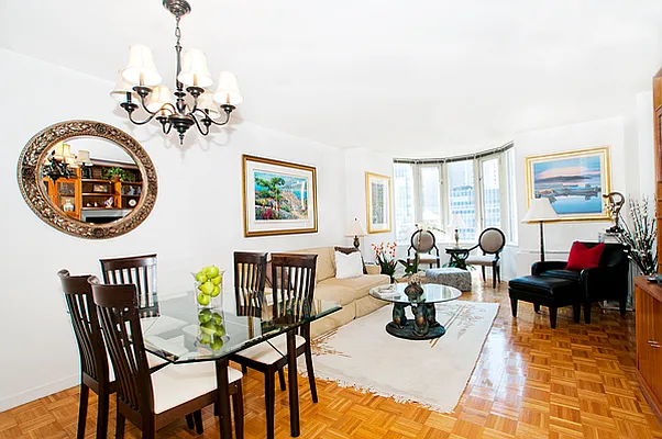 Rented by Sumitomo Real Estate Sales | media 22