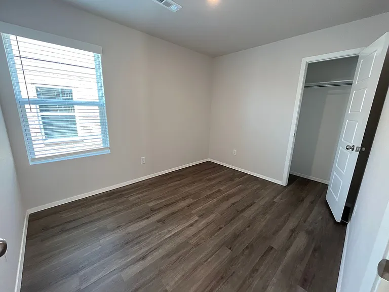 1789 Breckenridge St — Photo 11