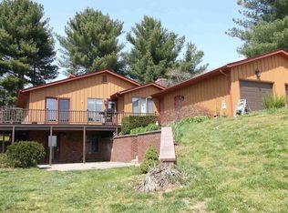 1238 S Baseline Rd, Bloomfield, IN 47424